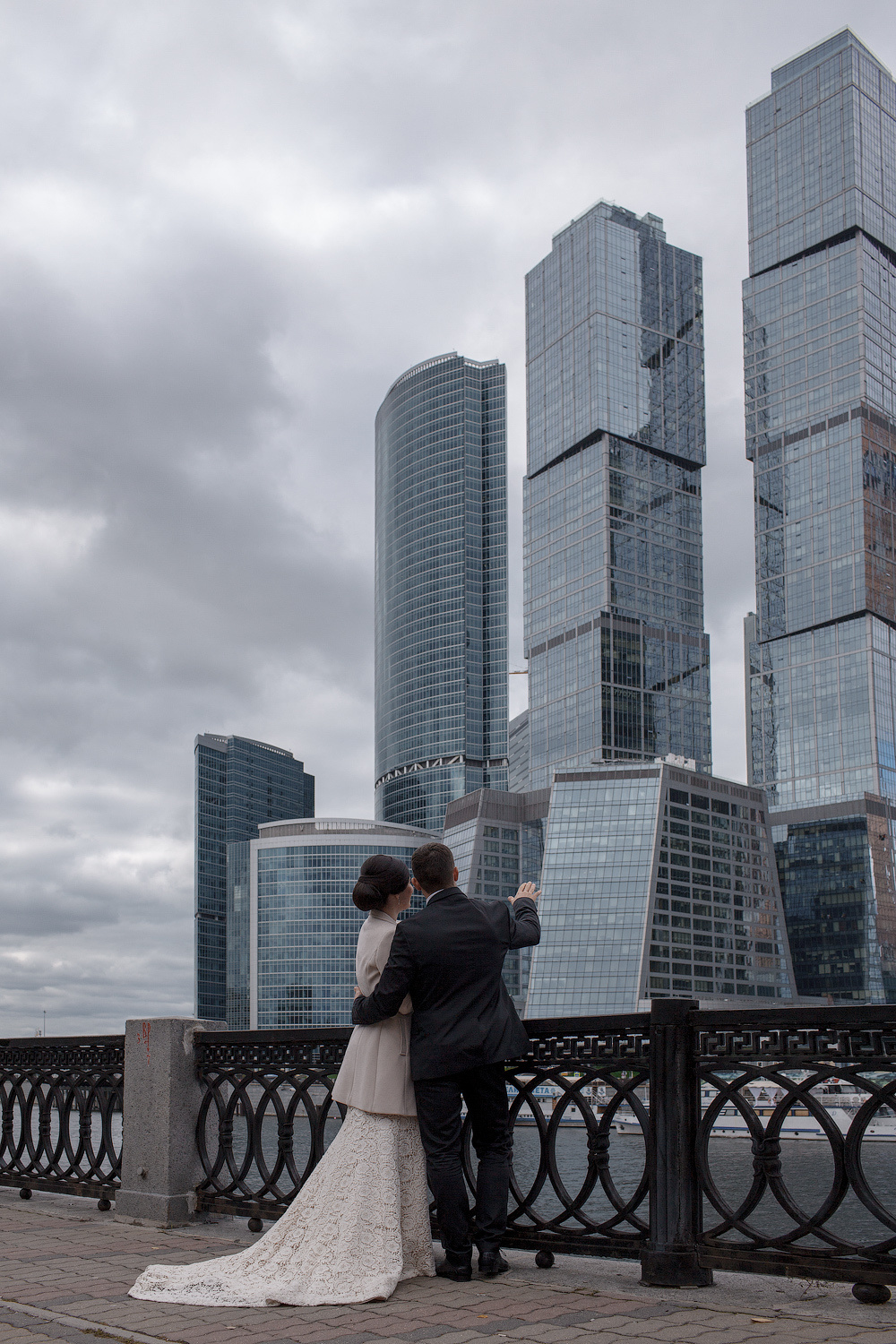 Фотосъемка Crowne Plaza Москва. Фото видео съёмка в Белой Калитве дуэт Герман и Инна