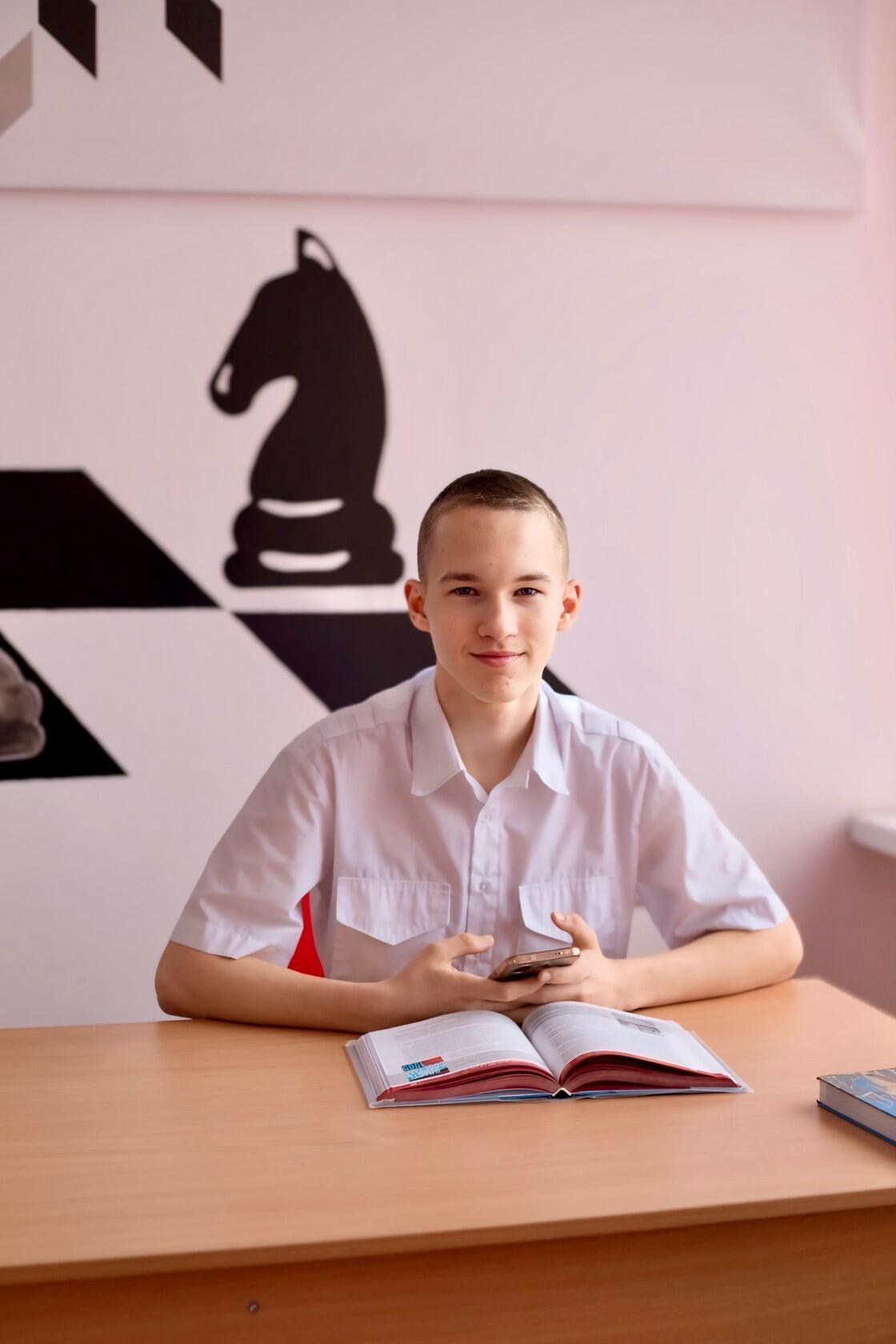 Школьная фотосессия. Семейный и Свадебный фотограф Алиса Малиева