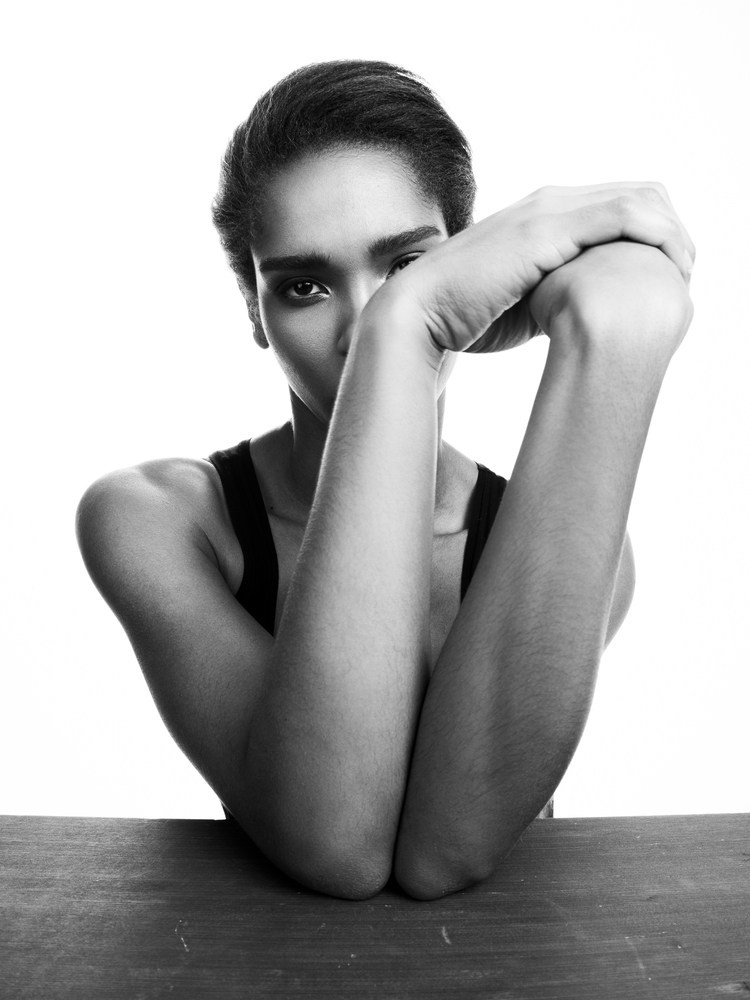 Рекламный фотограф в Москве, рекламная съемка и ретушь, студийная съемка для актерского портфолио, портретный фотограф Москва 