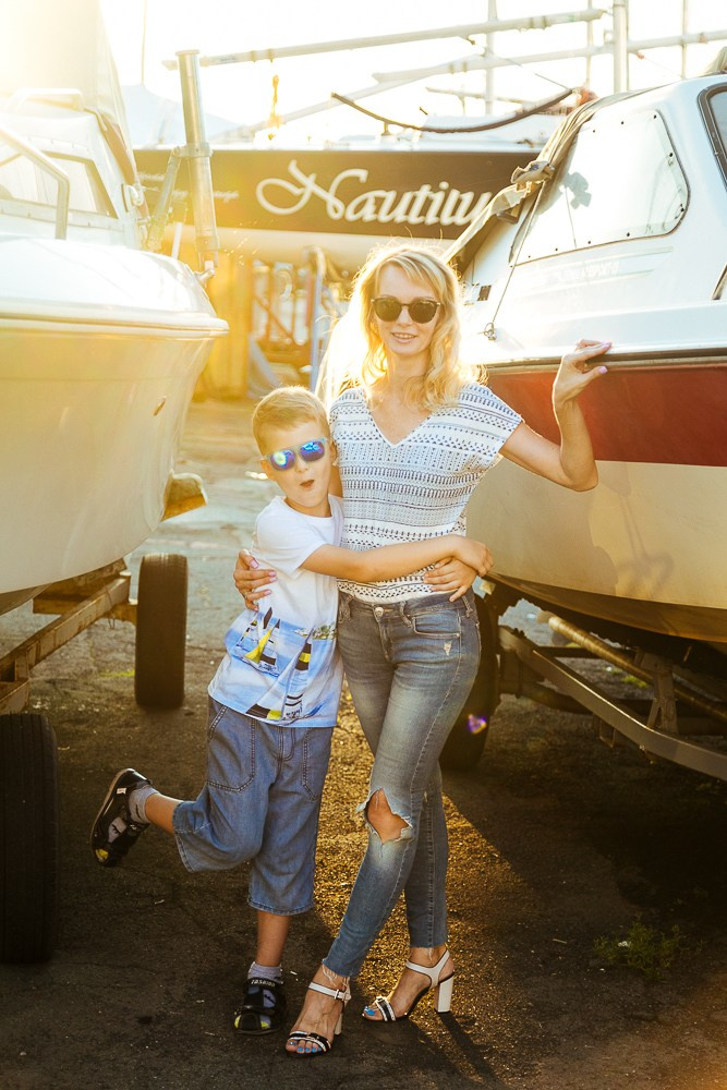 Саша. Главная