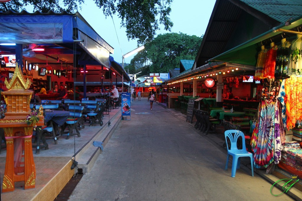 Тайланд. Пхукет 2013. Улица, люди, жизнь…