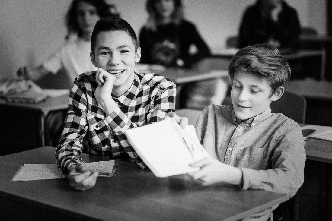 Фоторепортаж со школьного урока 4-го класса. Репортажный фотограф Борис Геер