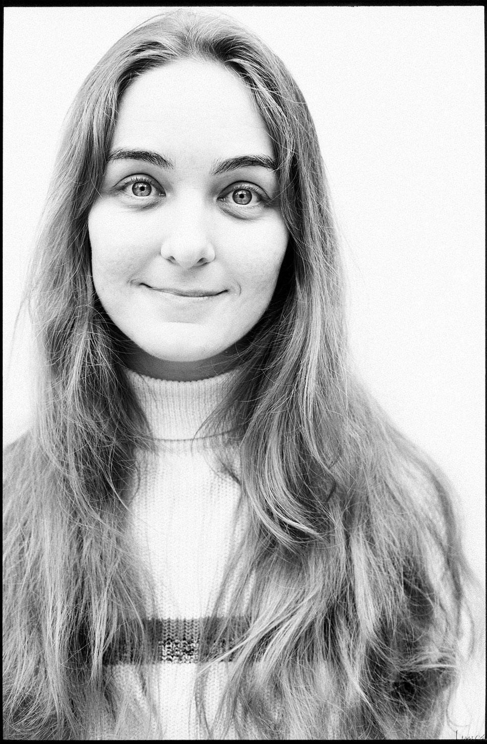 Классическая портретная выездная фотосессия (полевое исследование). Один человек один кадр. Летняя Школа. Дубна. Портретный и художественный фотограф в Москве Пётр Корень