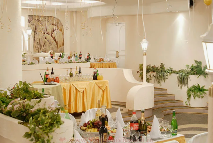 Площадка № 1-6. Свадебный организатор Москва