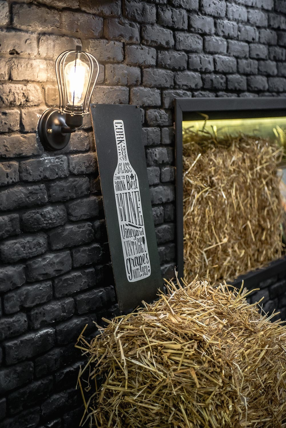 JROO burger house - фотосъемка для дизайн-бюро ATMOSFERA. Фотограф интерьеров Фотосъемка рекламы в Ялте и по Крыму