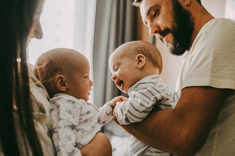 Киндер сюрприз или «1+1». Семейный фотограф в Екатеринбурге Всеволод и Марина Пономаревы