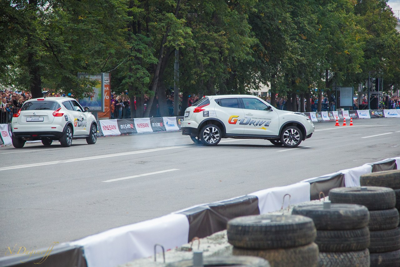 Nissan Nissmo Drive. Профессиональный фотограф Дугинов Николай | Екатеринбург