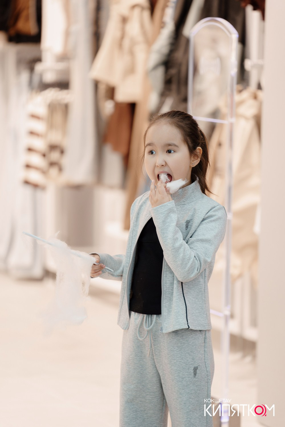 GLORIA JEANS. КИПЯТКОМ КОКШЕТАУ