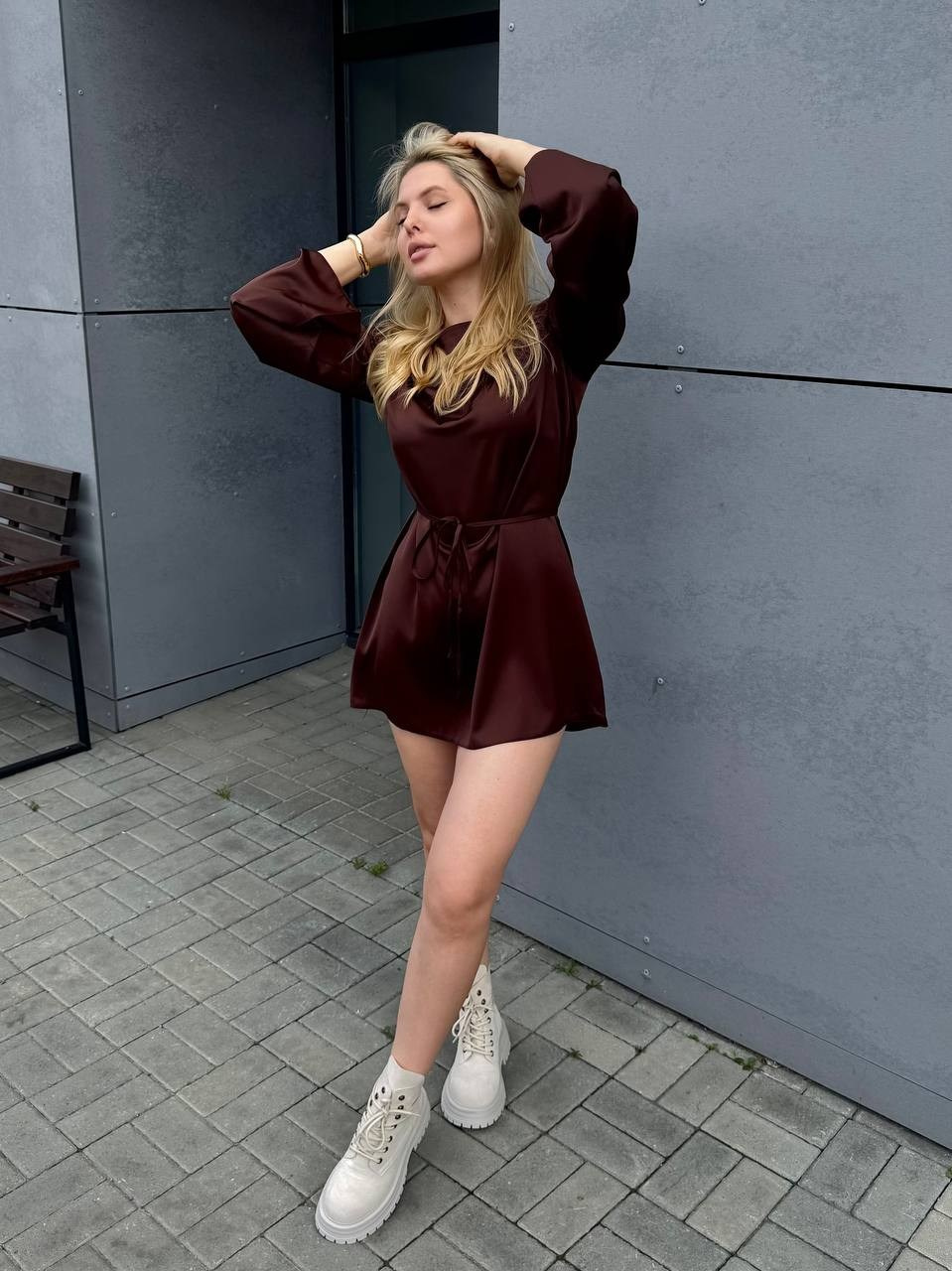 Алиса Б Размер М, Рост 174, Параметры 85/67/95. LUNAPRO Дом стильных, сборных и индивидуальных съемок для брендов