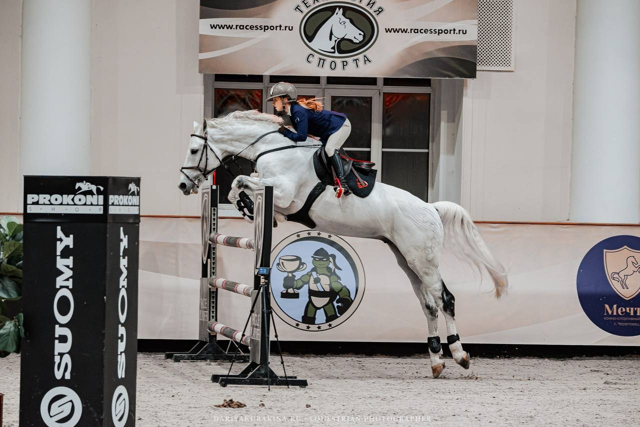 КЛУБНЫЕ СОРЕВНОВАНИЯ «КОМАНДНЫЙ БУМ», 1 этап. Куракина Дарья • Конный фотограф