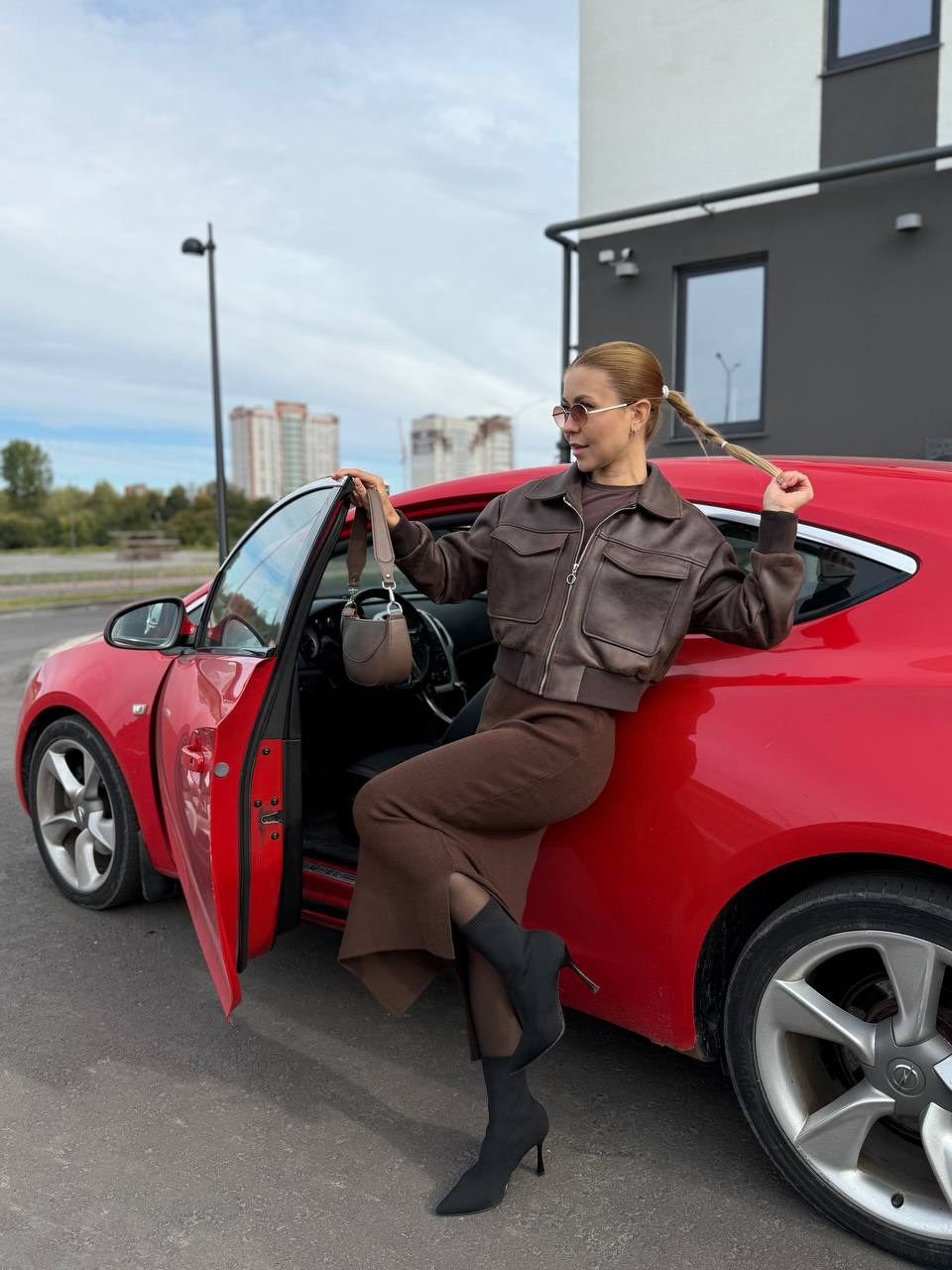 Катерина Х  Рзмер S, Рост 162, Параметры: 85/65/95. LUNAPRO Дом стильных, сборных и индивидуальных съемок для брендов