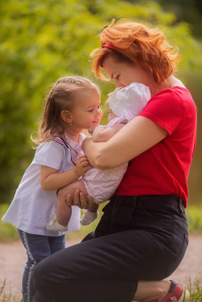 Весенний пикник. צלם ואמן ילדים ומשפחה