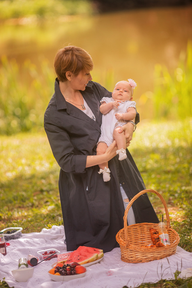 Весенний пикник. צלם ואמן ילדים ומשפחה