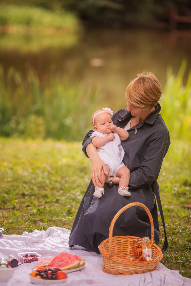 Весенний пикник. צלם ואמן ילדים ומשפחה