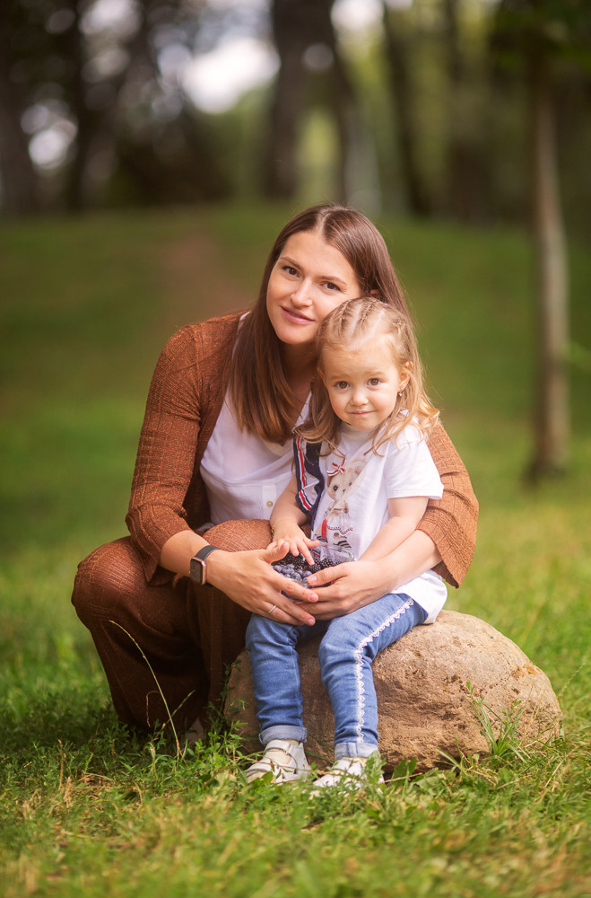 Весенний пикник. צלם ואמן ילדים ומשפחה