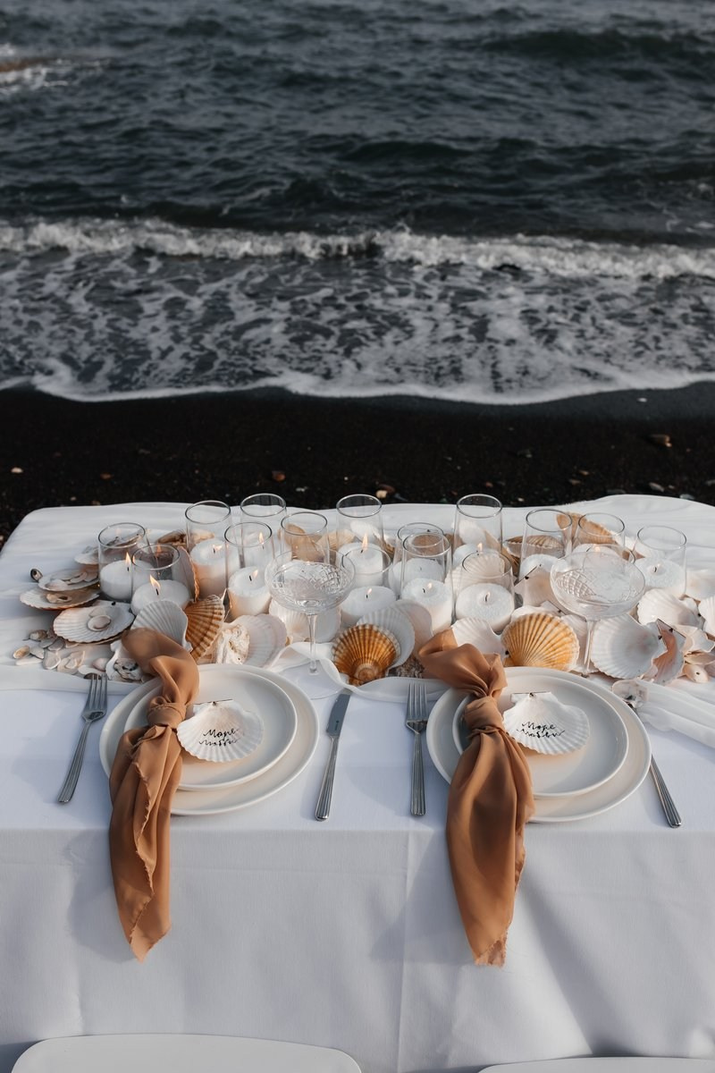 Свидание у моря во Владивсотоке. Организация свадеб и других мероприятий во Владивостоке от «Рядом быть»