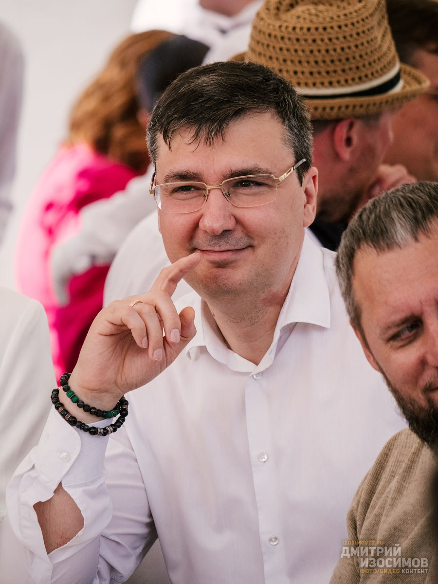 Скачки фаворитов 2024