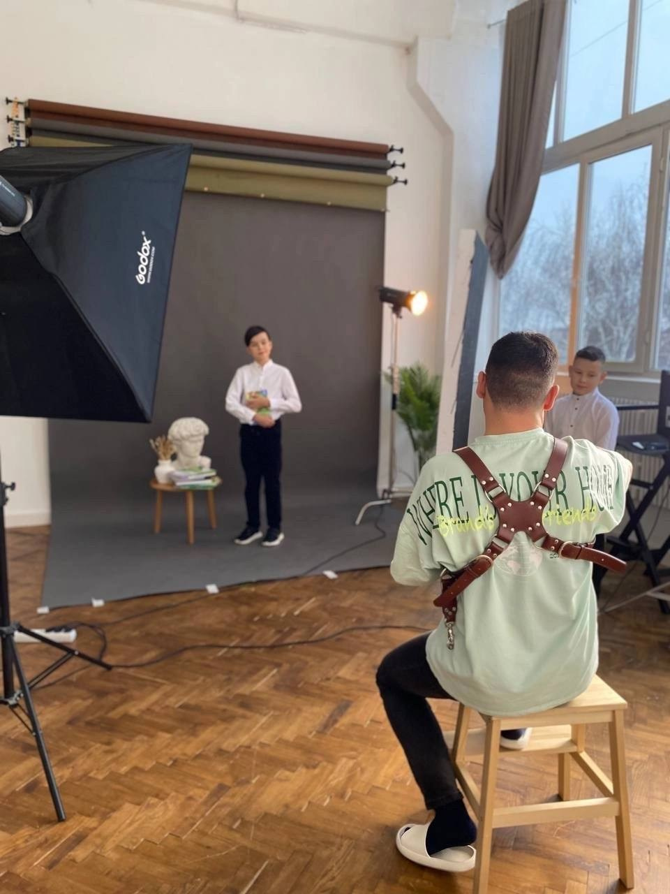 Выпускной альбом, последний звонок. Akhmadeevmedia.ru