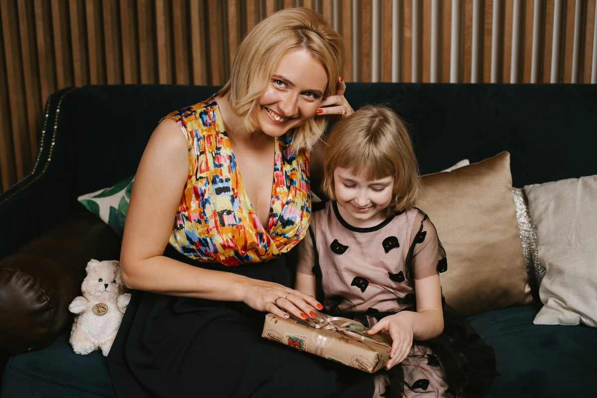 Семейная новогодняя фотосессия, фотограф Денис Шмигирилов. Фотограф крещение венчание в Петербурге! Помогает подобрать храм и посоветовал душевного батюшку в СПб