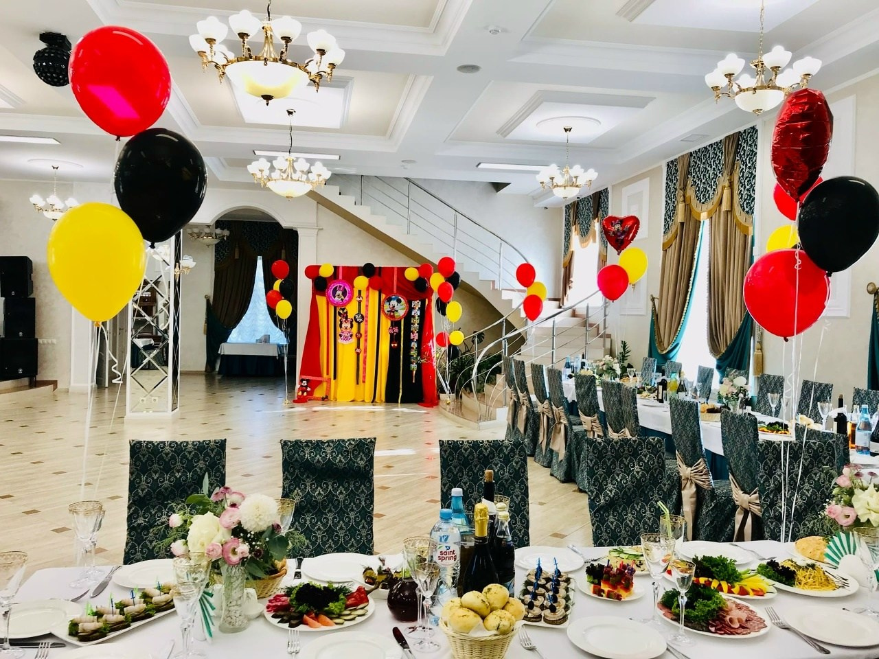 Детские праздники. Организатор праздников. Ведущая Марина Гребенникова