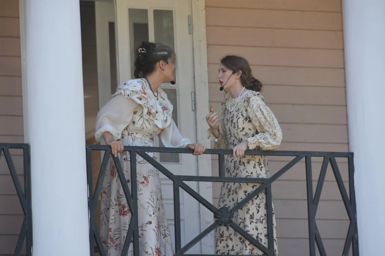 Роли. Режиссёр и актриса Тася Малькова