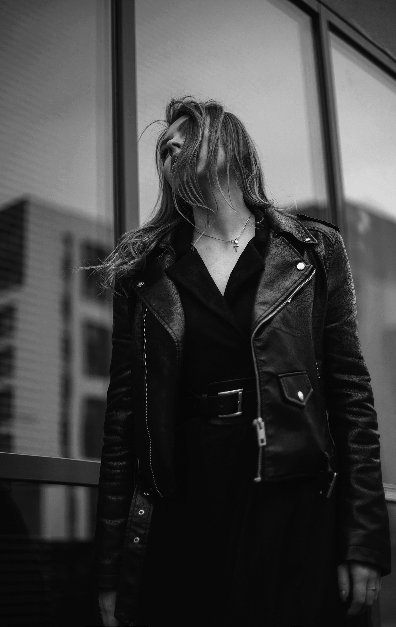 "Новый город" девушка на съемке в Ижевске. Бизнес фотограф Ижевск — Назаров Роман