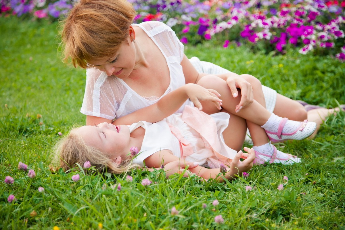 Семейная фотосессия в Петергофе. Фотограф крещение венчание в Петербурге! Помогает подобрать храм и посоветовал душевного батюшку в СПб