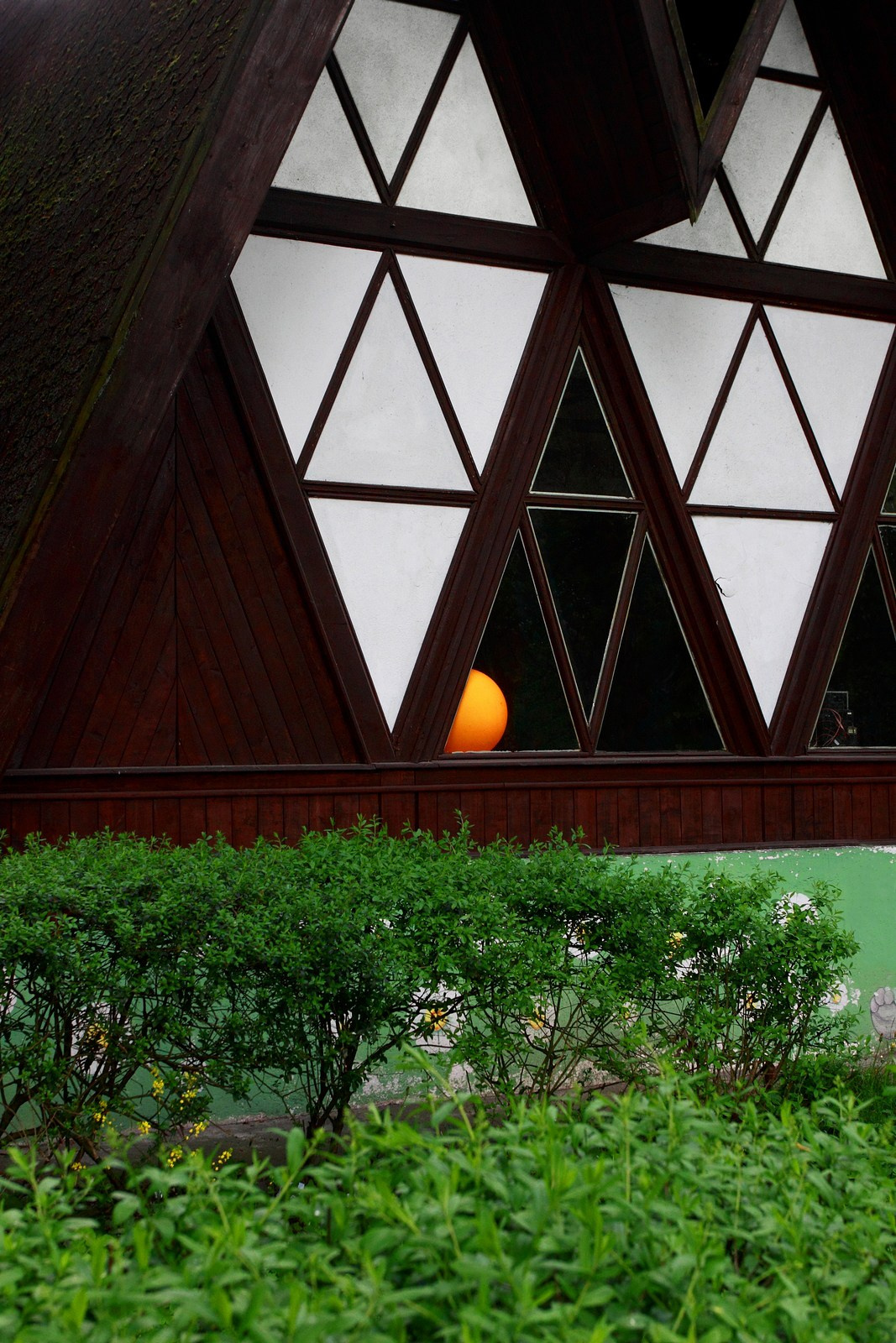 Формальная сторона. Фотографии Саши Любина