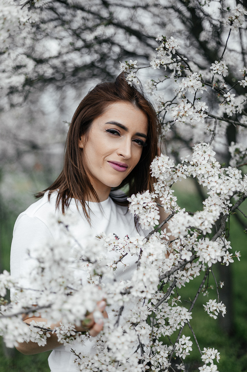 Семейная фотосессия в цветении. Свадебный, семейный, brand фотограф в Краснодаре Макарова Ксения
