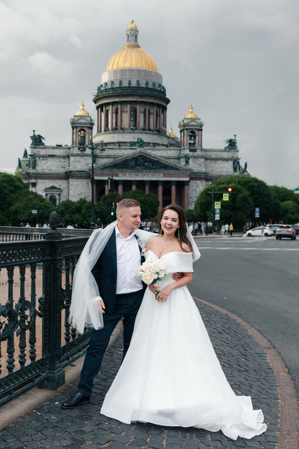 свадьба в спб заказать фотографа, где лучше провести свадьба в спб, свадебный банкетный зал какой выбрать, костюм на свадьбу жених, платье для невесты