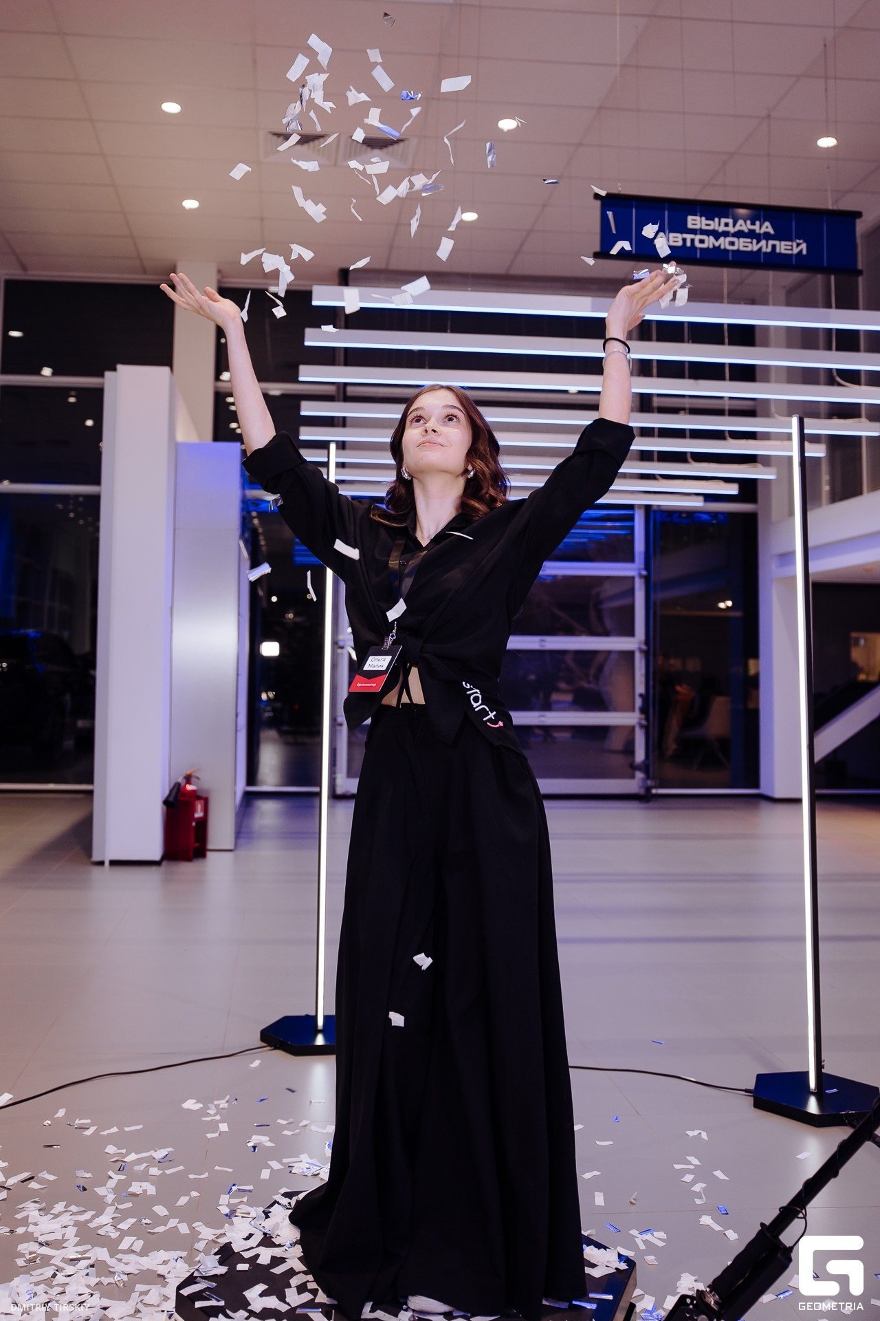 Видео 360 (селфиспинер, видеоспинер, Slowmo). Инсталаб Краснодар фото и видео интерактивы на ваше мероприятие