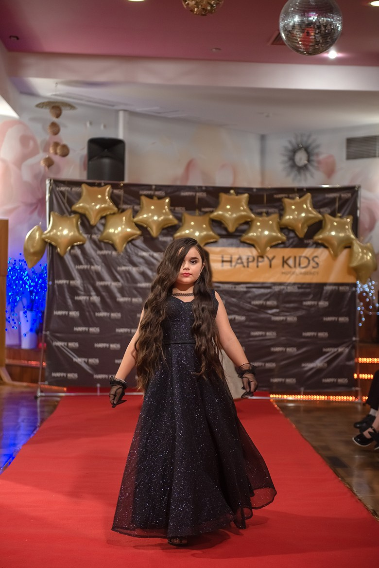 HAPPYkids дефиле санаторий Октябрьский. Семейный и коммерческий фотограф в Сочи Александр Бодунов
