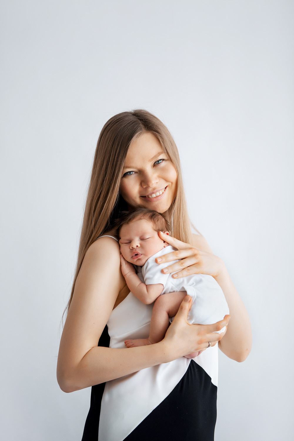 Фотосессия новорожденных в Бресте и Минске. Фотограф новорожденных Оксана Полевская