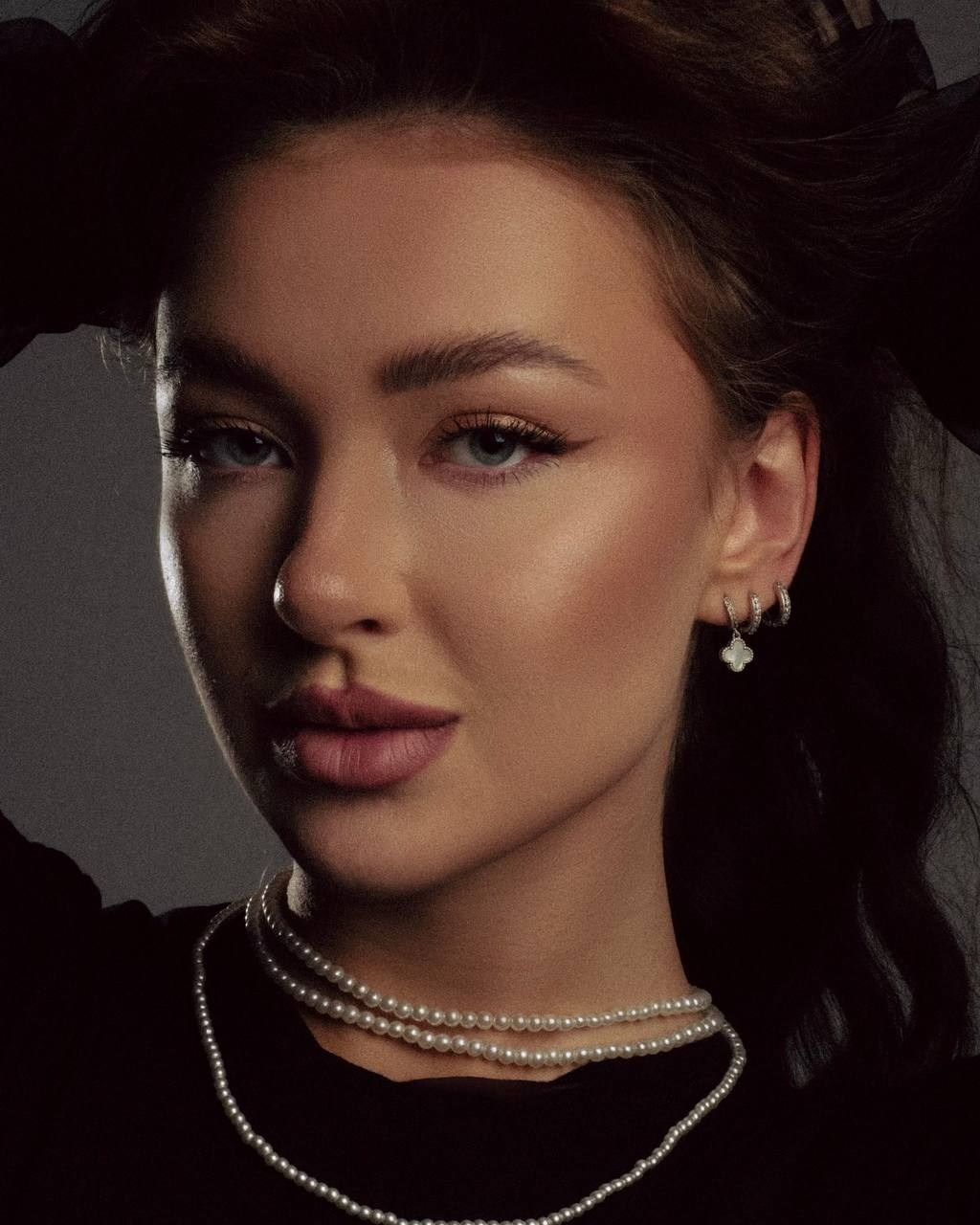 Лика Е Размер S. Рост 173, Параметры 91/62/93. LUNAPRO Дом стильных, сборных и индивидуальных съемок для брендов