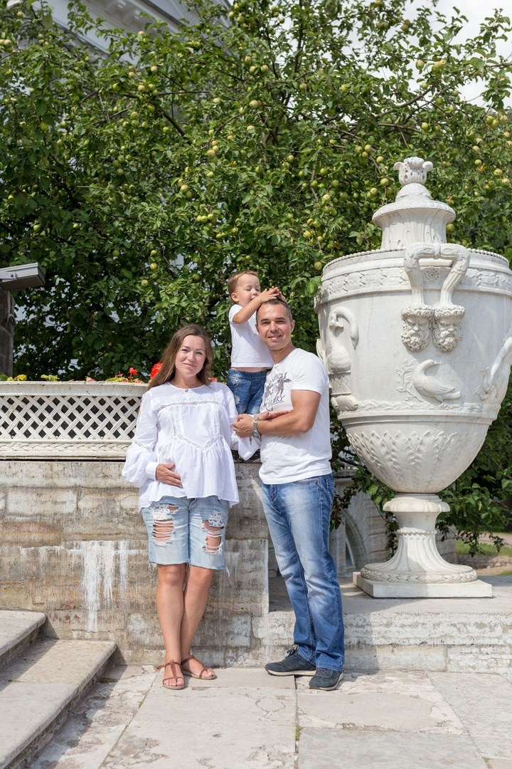 «Лето, семья, парк: идеальная фотосессия». Свадебный и Репортажный фотограф в Санкт-Петербурге