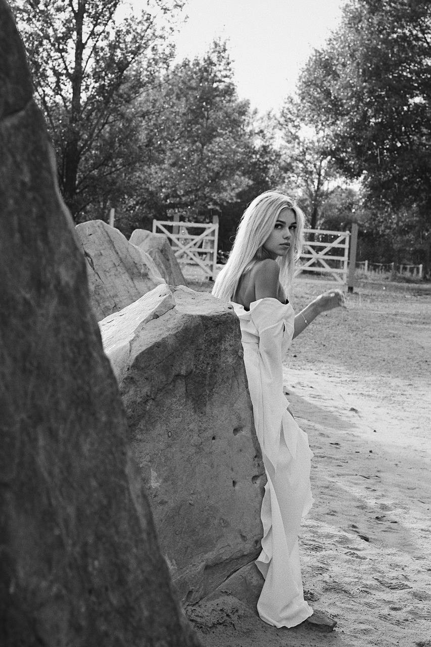 Евгения. Прогулка Белый Колодец. Фотограф Пирумян Анна. г. Сургут, г. Воронеж