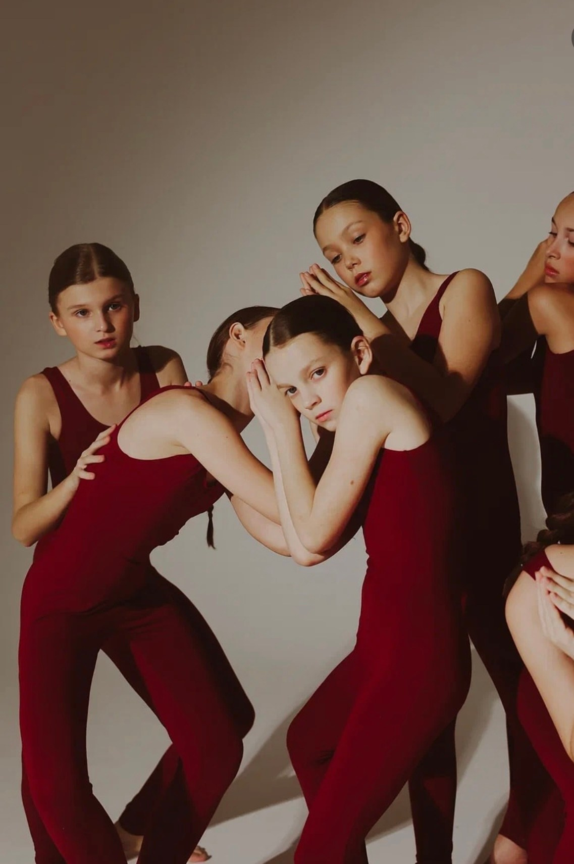 DANCERS. VISUAL ART | KIDS ONLY Olya Poluna