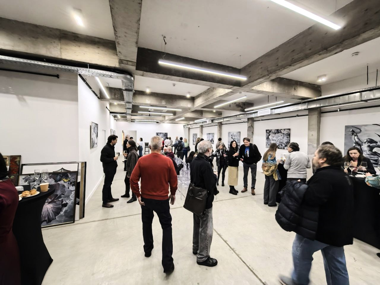 Илья Дроздов. Нарисуй это черным. Галерея 13/20