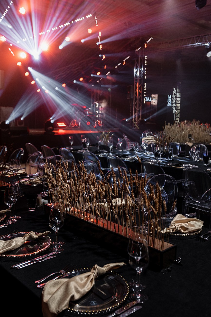 Wedding awards ЧЕРНОЗЕМЬЕ 2022. Свадебный и семейный фотограф Москва Екатерина Верижникова