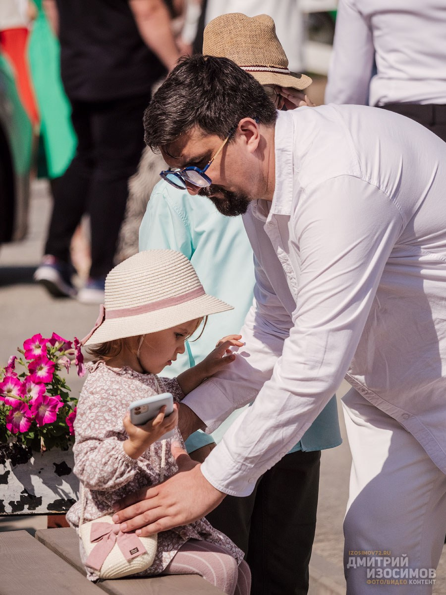 Скачки фаворитов 2024