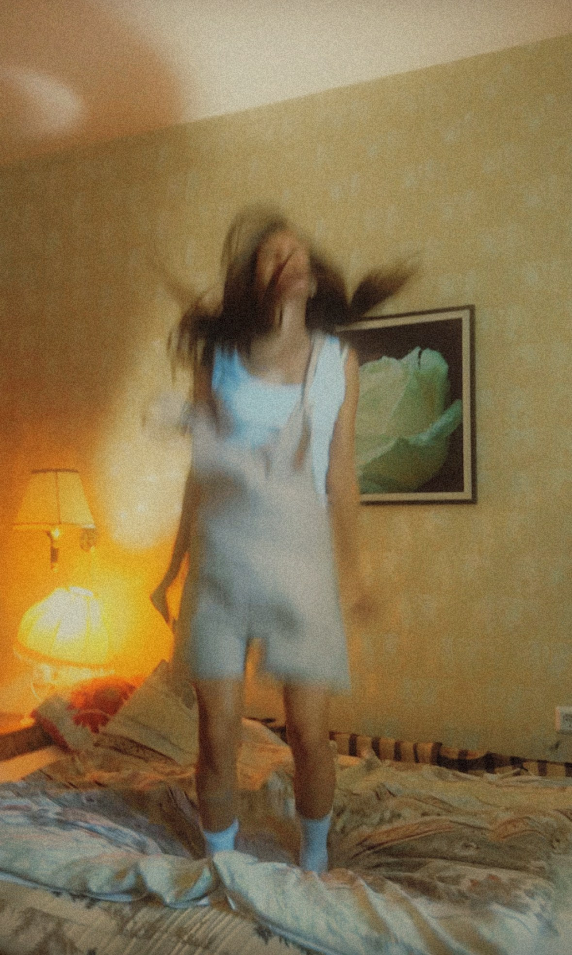 Ностальгия. Женский фотограф, видеограф, визуальный артист. Радужный ХМАО