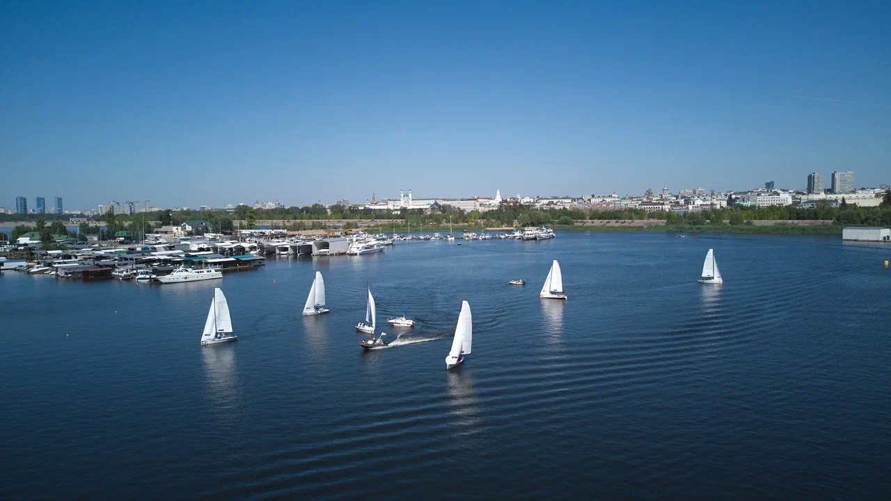 Парусная регата. Фотограф Наиль Зоркий