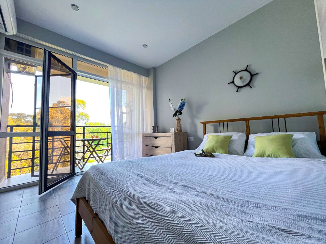 ТОП ЛОКАЦИЯ! Уютная квартира с балконом в Сириусе!. Квартиры посуточно, длительно в Сочи, LARA APART GROUP