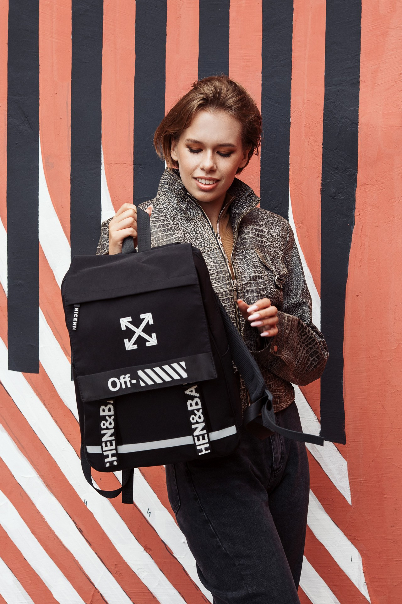 WB OZON Рюкзаки. Фотосъёмка для бизнеса — предметное фото, репортаж с мероприятий, портреты людей, съёмка интерьера и экстерьера