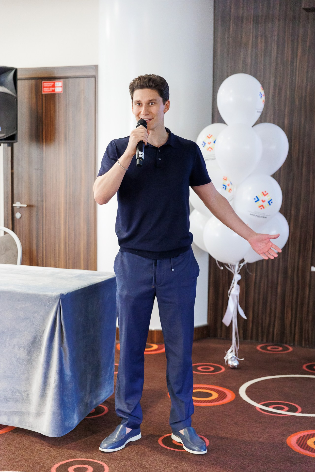 Конференция Молдова. Фотосъёмка для бизнеса — предметное фото, репортаж с мероприятий, портреты людей, съёмка интерьера и экстерьера