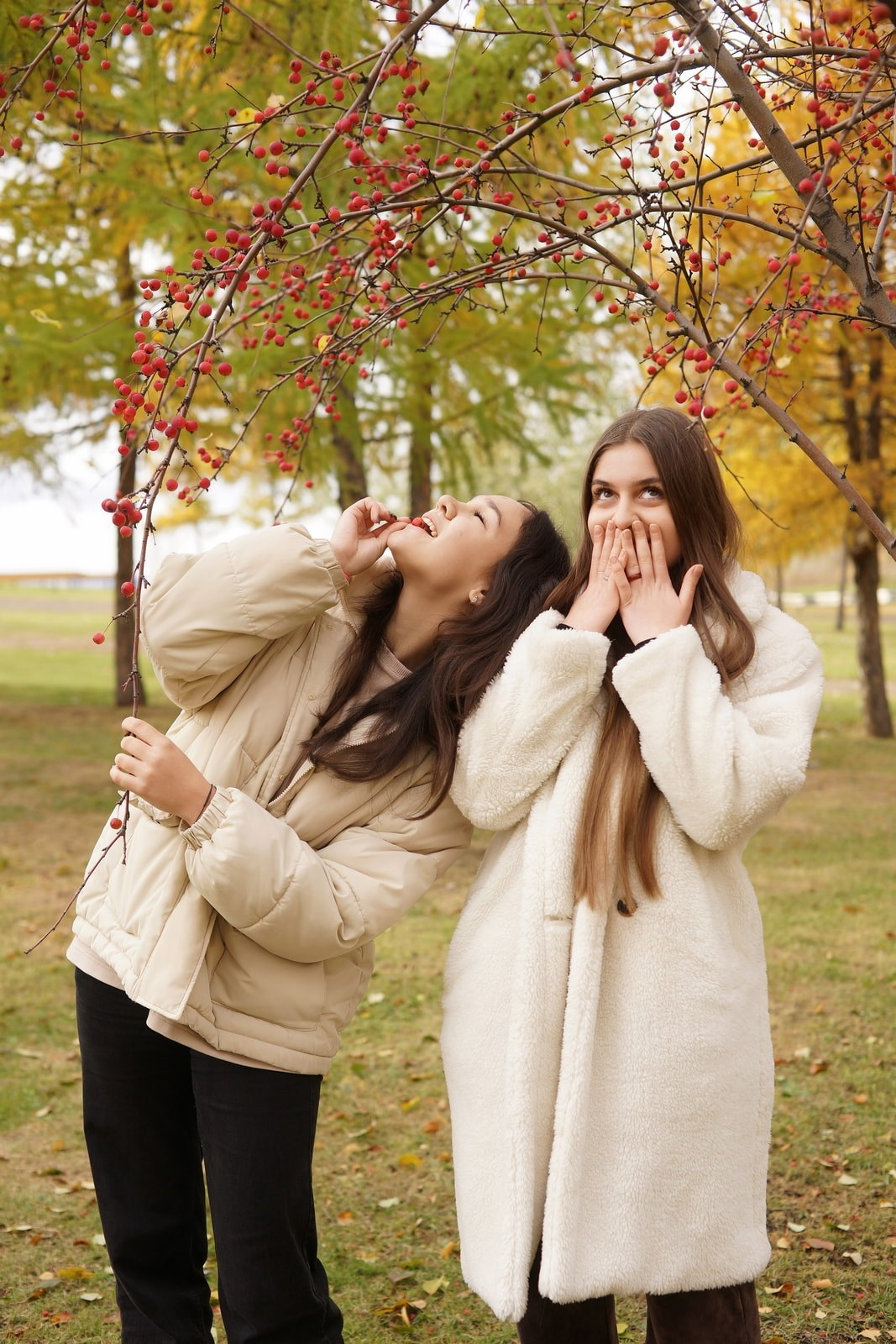 Осенняя фотосессия для выпускников 11 класса ОСШ Комплекс «Покровский». СИГМА | Студия выпускных альбомов Красноярск