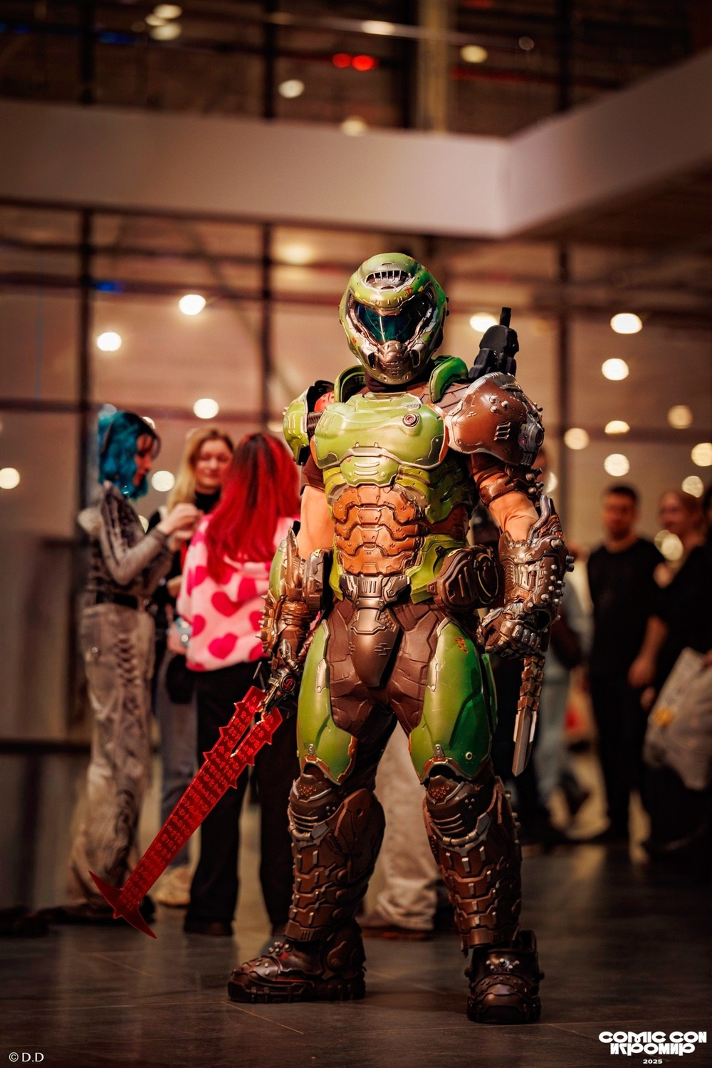 Comic Con Игромир 2025. Различные мероприятия и просто фотографии людей