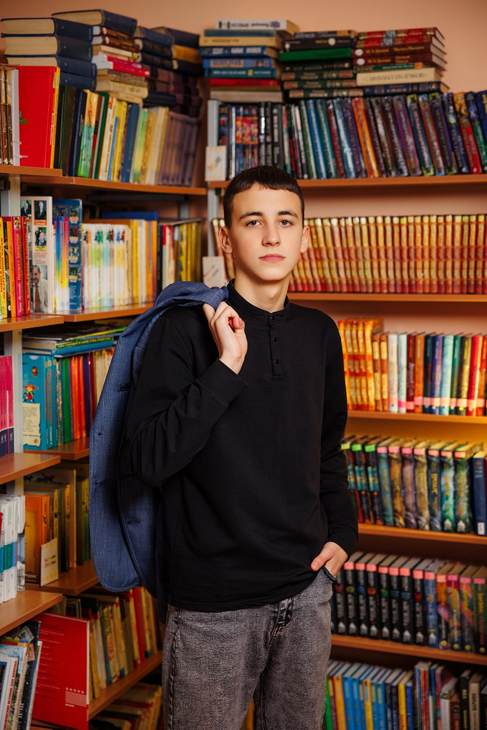 Выпускной альбом для старших классов Боготол. СИГМА | Студия выпускных альбомов Красноярск