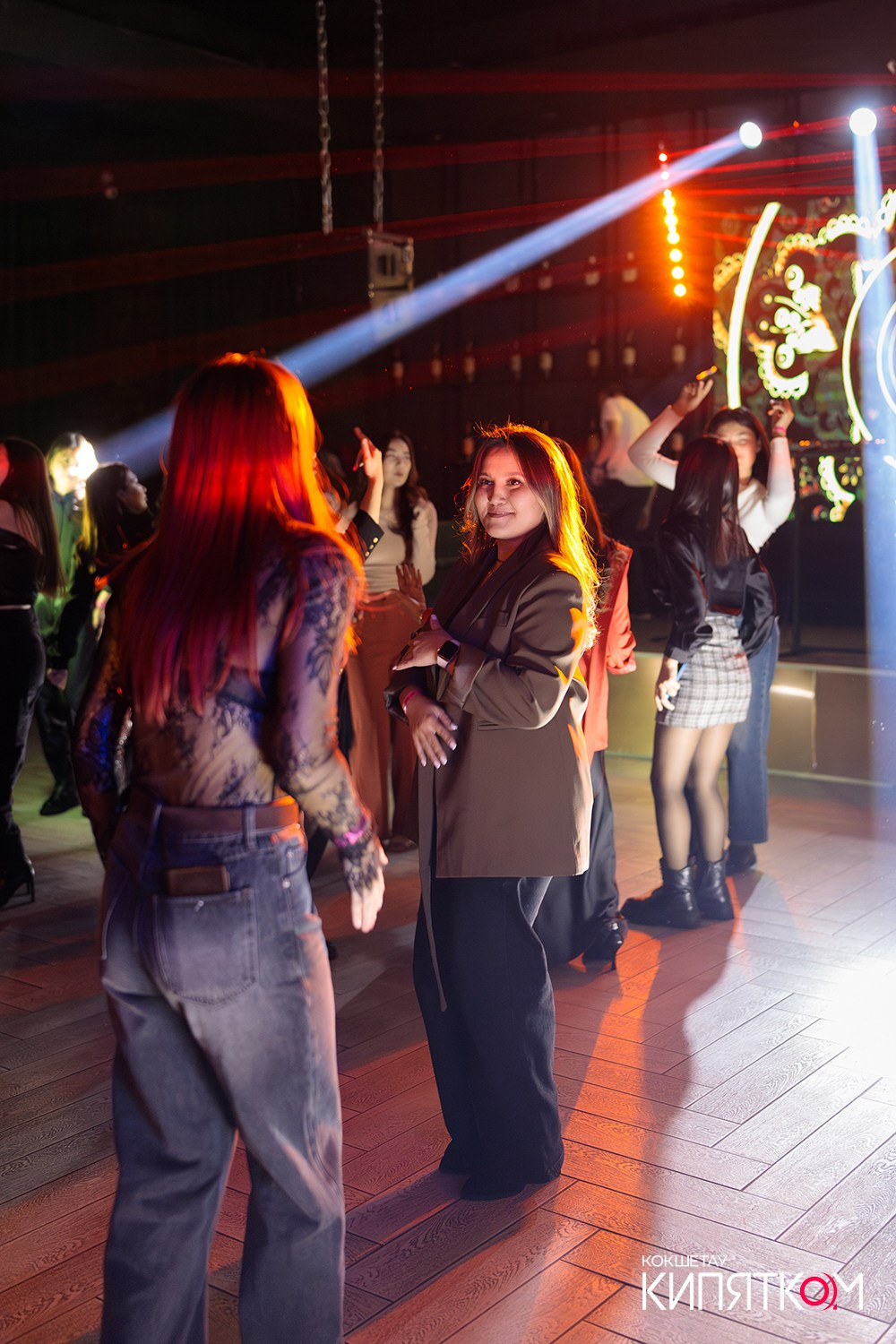 NE BRUKLIN. КИПЯТКОМ КОКШЕТАУ