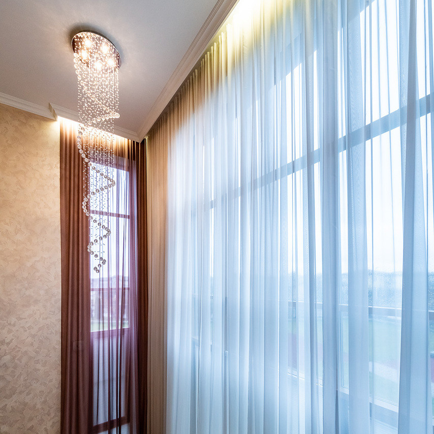 Шторы для загородного дома. Шторы на заказ в СПб. Выезд дизайнера, карнизы, жалюзи и рулонные шторы